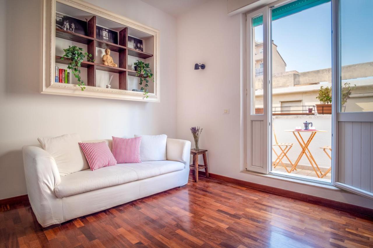 Appartamento Vicino Al Porto, Con Parcheggio Ливорно Екстериор снимка