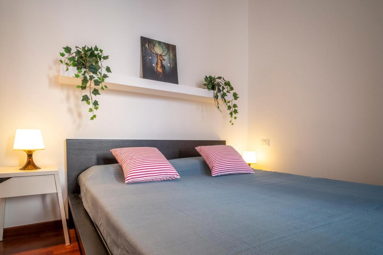 Appartamento Vicino Al Porto, Con Parcheggio Ливорно Екстериор снимка